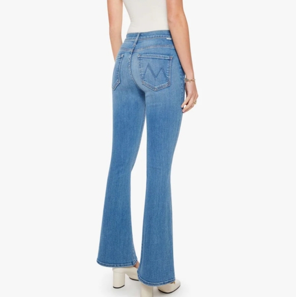 34 Mother Weekender Layover Mid Rise Flare 1585 1008 Ret $248 - Picture 15 of 16